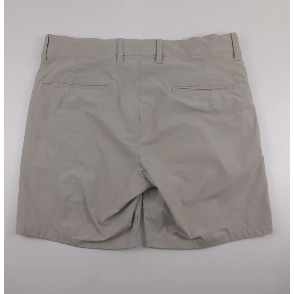 J Crew Tech Shorts Mens 31 Khaki Tan 7 Inseam Moisture Wicking Stretch Chino